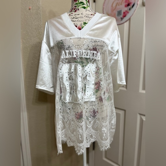 Like an Angel White lace Top - Picture 1 of 7